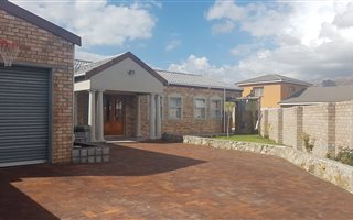 3 Bedroom House in Southfork