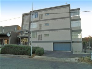 2 Bed Apartment in Linden