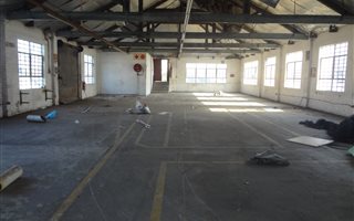 359.799987792969 m² Commercial space in Congella