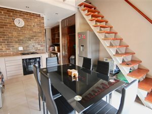 1 Bed Apartment in Honeydew Manor