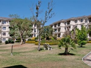 2 Bed Apartment in Erand Gardens
