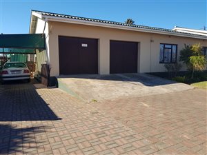 4 Bed House in Albertinia