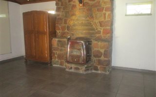 1 Bedroom Garden Cottage in Casseldale