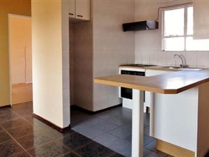 2 Bed Flat in Winchester Hills