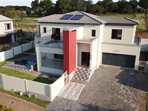 5 Bed House in Olympus