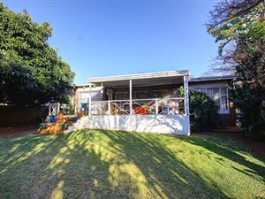 3 Bed House in Montgomery Park