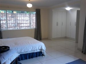 2 Bed House in Waterkloof Ridge