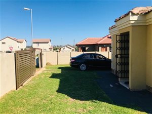 3 Bed House in Blue Hills