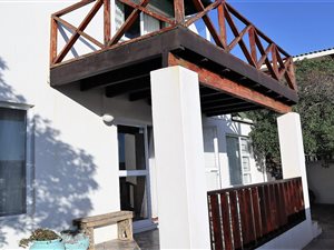 3 Bed House in Lamberts Bay