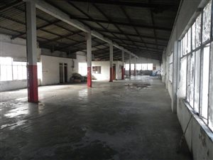700 m² Commercial space in Bluff