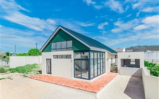 3 Bedroom House in Milkwood Park