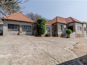 650 m² Commercial space in Northcliff