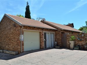 2 Bed Simplex in Wierda Glen