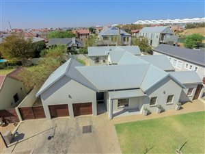 3 Bed House in Heritage Hill