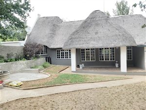 2 Bed House in Chartwell