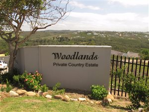 998 m² Land available in Woodlands