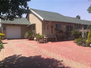 4 Bed House in Lilianton