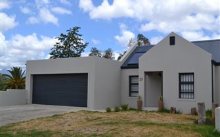 4 Bedroom House in Berg En Dal