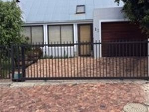 2 Bed House in Paradyskloof