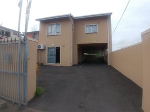 4 Bed House in Westcliff