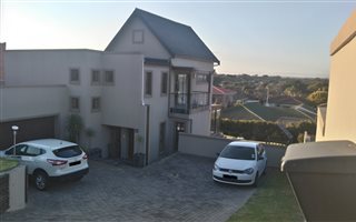3 Bedroom House in Kamma Park