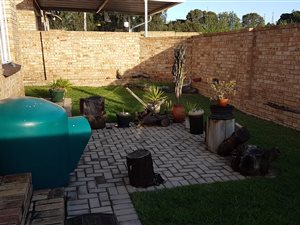 3 Bed Townhouse in Cloverdene
