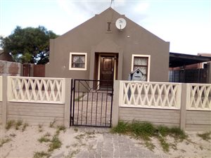 3 Bed House in Forest Village