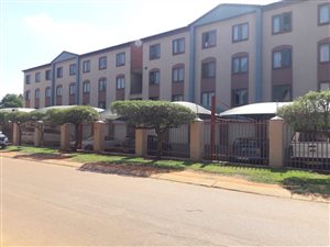 1 Bed Flat in Riviera