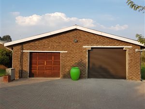 2.5 ha Farm in Vanderbijlpark SE