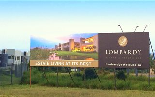 1196 m² Land available in Lombardy Estate