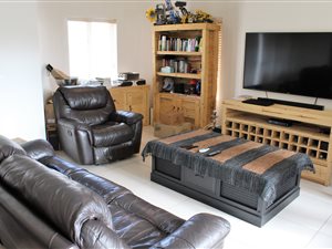 3 Bed House in Nooitgedacht Estate