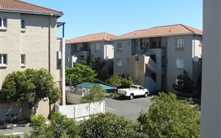 1 Bedroom Apartment in Sheffield Beach