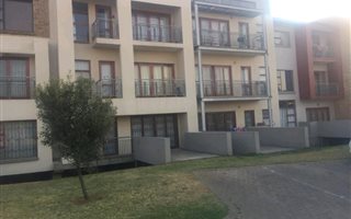 2 Bedroom Apartment in Carlswald Estate