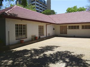 260 m² Office Space in Kensington B