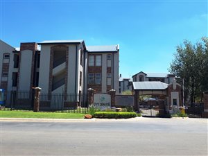 1 Bed Apartment in Mooivallei Park