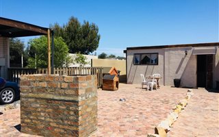 2 Bedroom House in Sunnydale