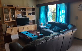 3 Bedroom Duplex in Clubville
