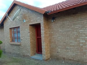3 Bed House in Ivy Park