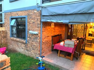 2 Bed Apartment in Fairleads