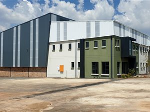 1644 m² Industrial space in Chloorkop