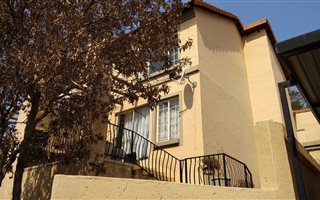 2 Bedroom Duplex in Murrayfield