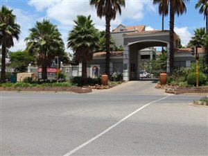 2 Bed Apartment in Melrose