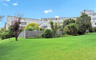 3 Bedroom Apartment in Illovo