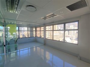 870 m² Commercial space in Cape Town City Centre