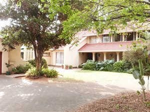 4 Bed House in Lydiana