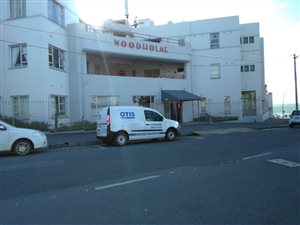 1 Bed Apartment in Quigney