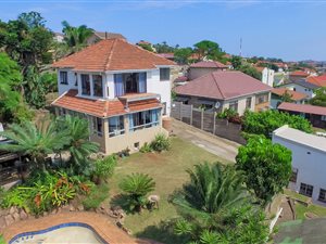 4 Bedroom House in Fynnland
