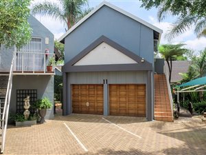 1502 m² Commercial space in Glen Marais