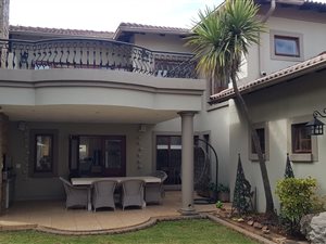 4 Bed House in Bedfordview