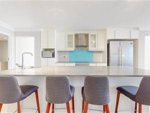 2 Bed Apartment in Bloubergrant